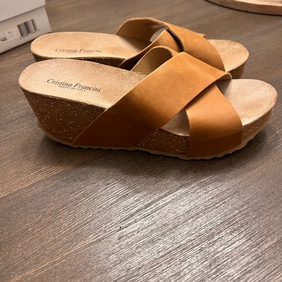Cristina Francini made in Italy Brown Wedge Sandals!👡 - Picture 2 of 6